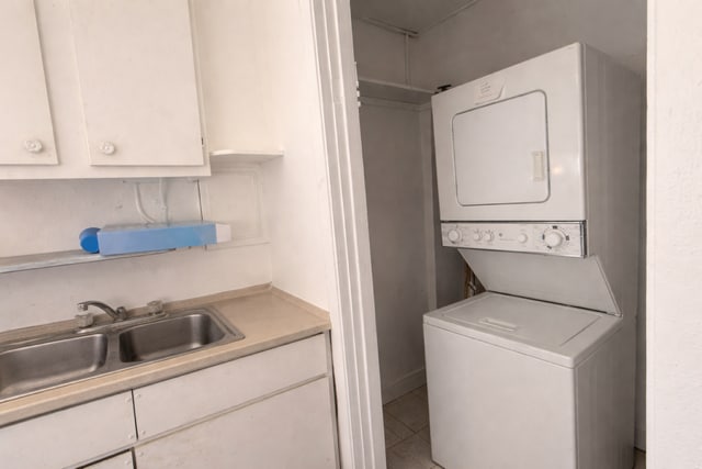 More Photos Of 714 1st Ave SW, Largo Specialty For Sale