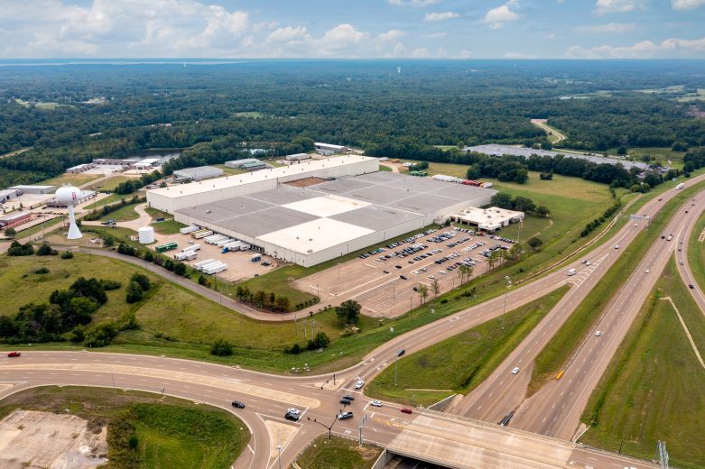 More Photos Of 501 Denim Way, Canton Distribution For Lease