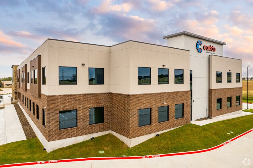 More Photos Of 4324 Mapleshade Ln, Plano Office For Lease