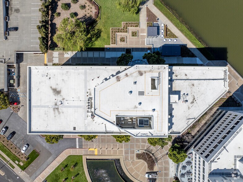 More Photos Of 255 Shoreline Dr, Redwood City Office For Lease