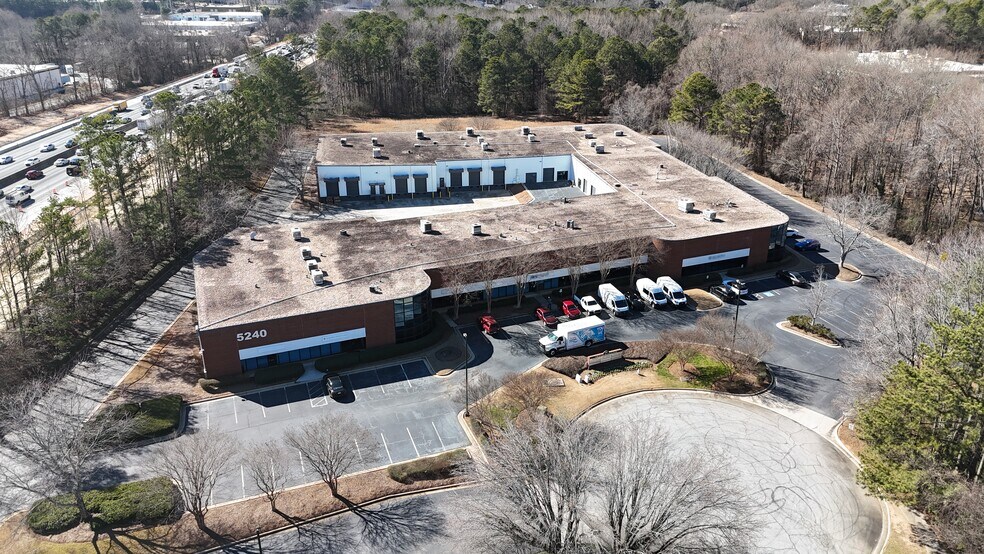 More Photos Of 5240 Snapfinger Park Dr, Lithonia Light Distribution For Lease
