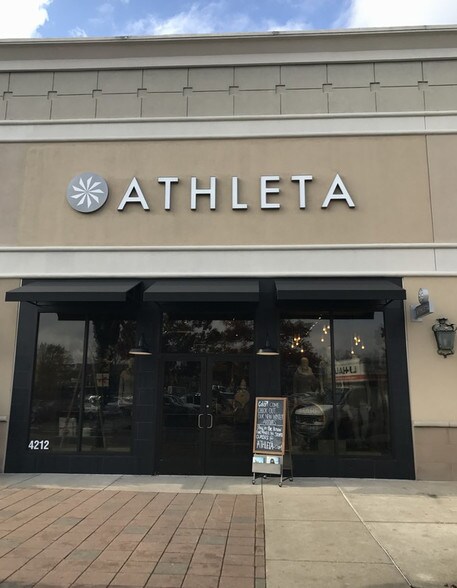 More Photos Of 4302-4330 Summit Plaza Dr, Louisville Unknown For Lease