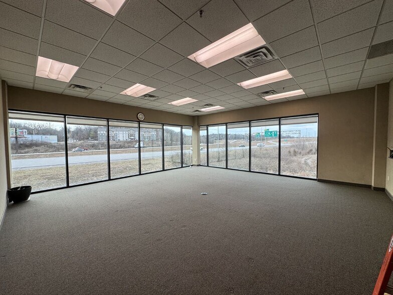 More Photos Of 6850 W 47th Ter, Mission Warehouse For Sale