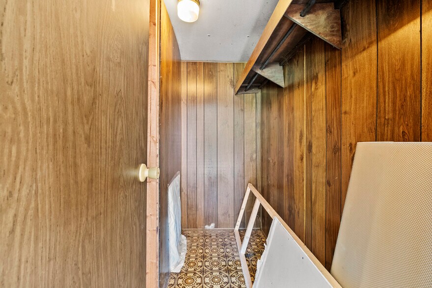 More Photos Of 130 Cooper Run, Shepherdsville Warehouse For Sale