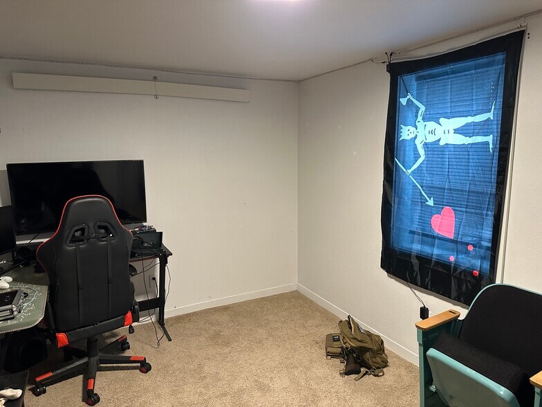 More Photos Of 313 Sheridan St, Plentywood Apartments For Sale