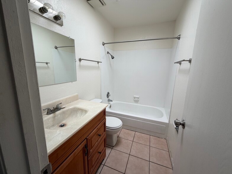 More Photos Of 4211-4219 E Lee St, Tucson Apartments For Sale