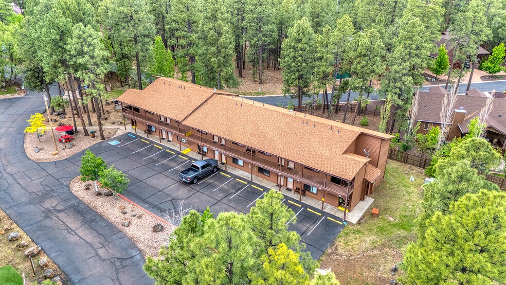More Photos Of 5829 Buck Springs Rd, Pinetop Hotel For Sale