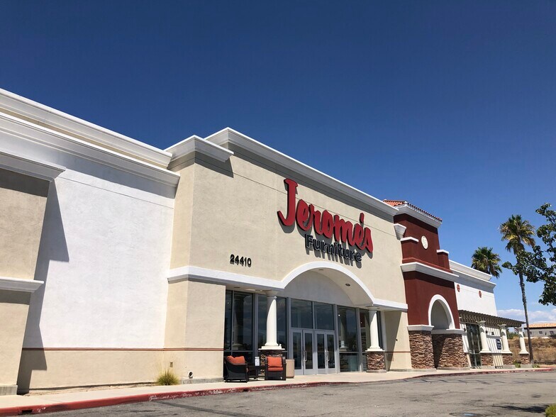 More Photos Of 24420-24490 Village Walk Pl, Murrieta Unknown For Lease