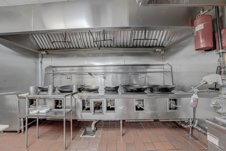 More Photos Of 215 NE 27th Ave, Mineral Wells Restaurant For Sale