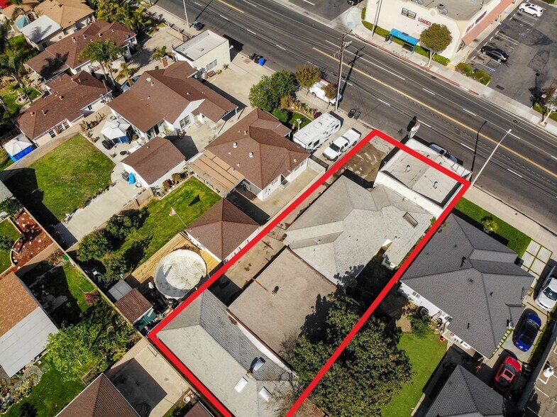 More Photos Of 15709 Bellflower Blvd, Bellflower General Retail For Sale