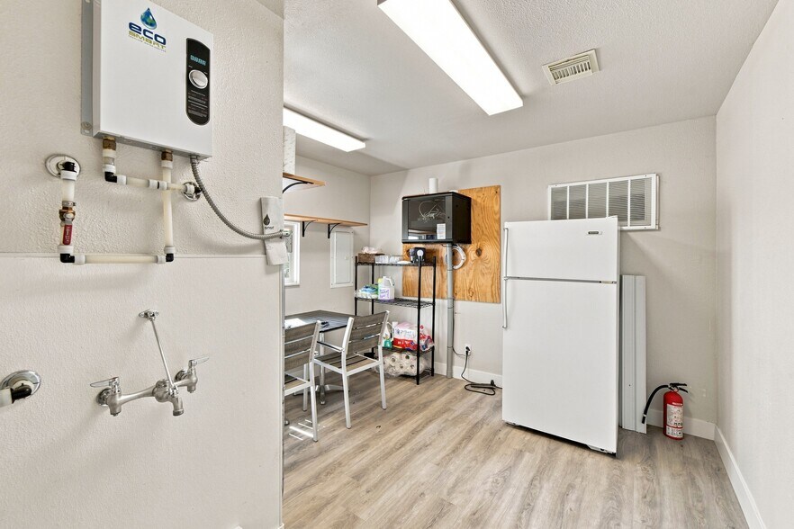 More Photos Of 3200 N I 25, Pueblo Land For Lease