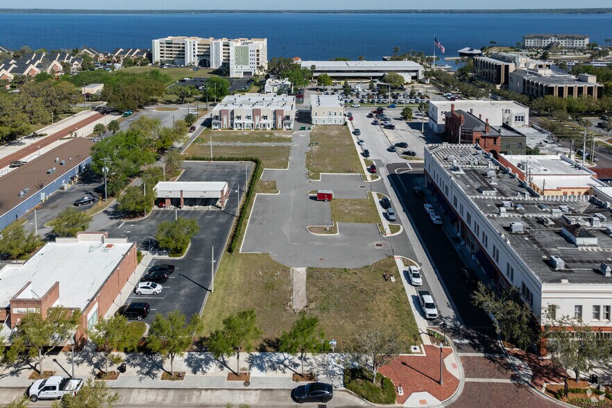 More Photos Of 200 W 1st St, Sanford Land For Sale