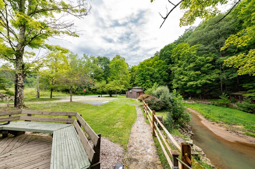 More Photos Of 3313 Four H Camp Rd, Morgantown Specialty For Sale
