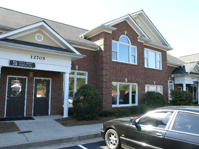 More Photos Of 12705 Century Dr, Alpharetta Office For Lease