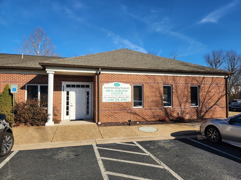 Primary Photo Of 210 Executive Center Pky, Fredericksburg Medical For Sale