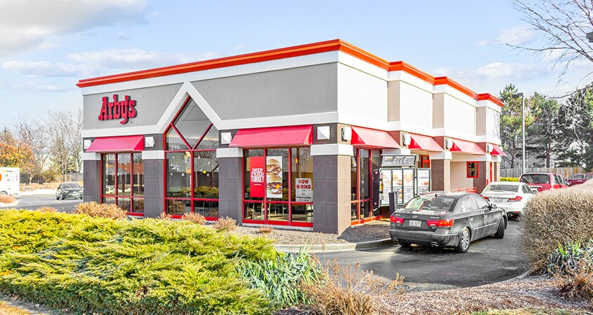 More Photos Of 240 Douglas Rd, Oswego Fast Food For Lease