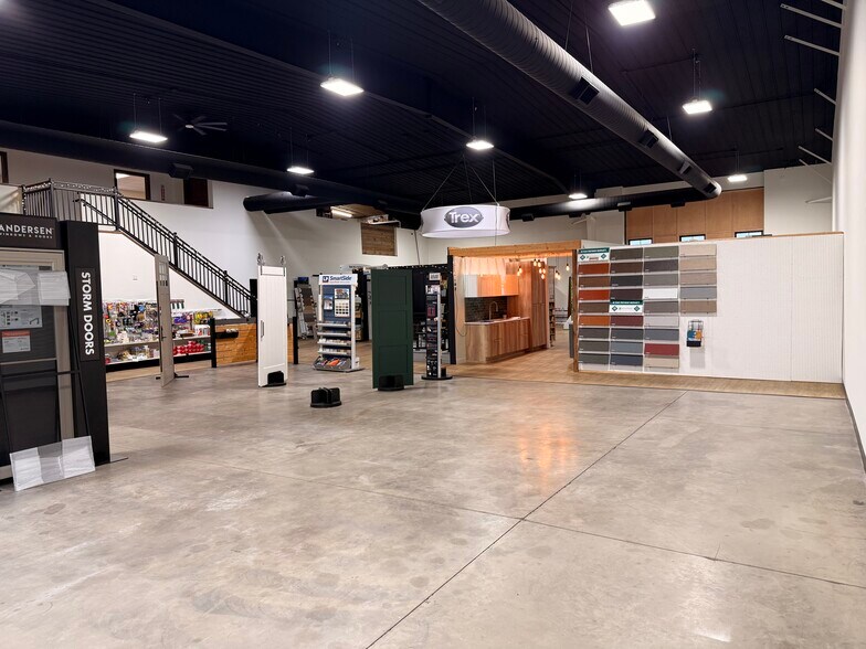 More Photos Of 5936 53rd Ave, Fargo Warehouse For Sale