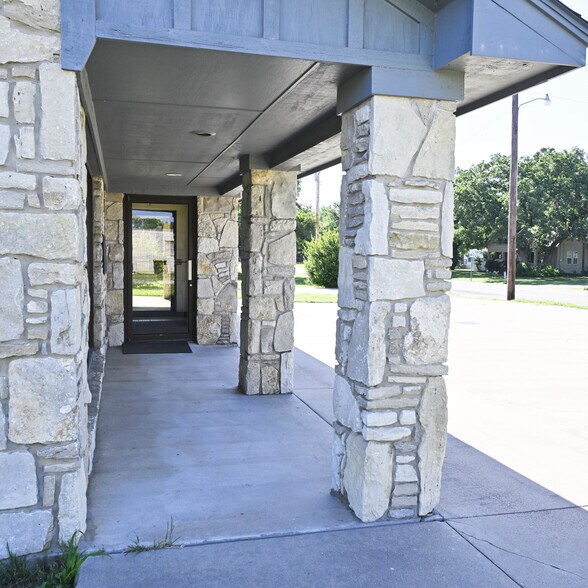 More Photos Of 117 Gordon Rd, Mingus Bank For Sale