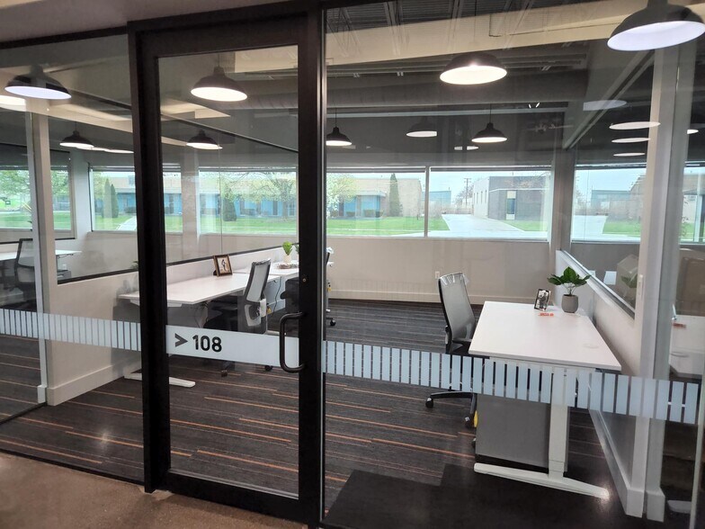 More Photos Of 164 Indusco Ct, Troy Light Manufacturing For Lease