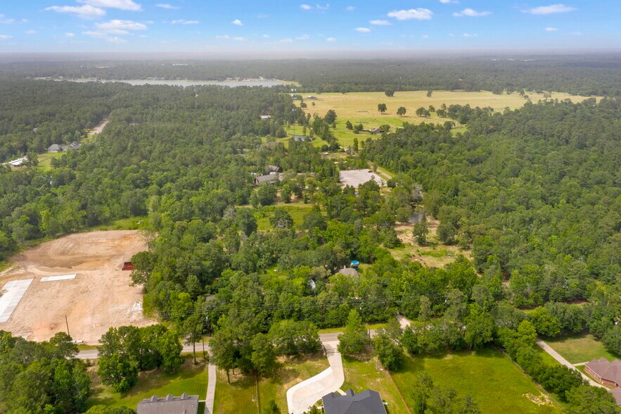 More Photos Of 30663 Moore Rd, Magnolia Freestanding For Sale