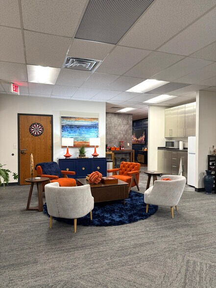 Primary Photo Of 7003 Chadwick Dr, Brentwood Office For Lease