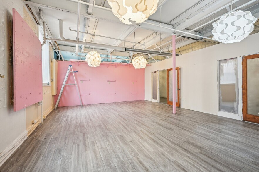 More Photos Of 1027 S Clinton Ave, Trenton Office For Sale