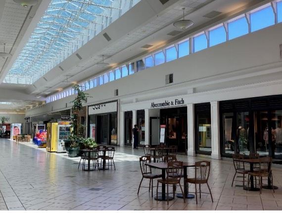 More Photos Of 5111 Rogers Ave, Fort Smith General Retail For Lease