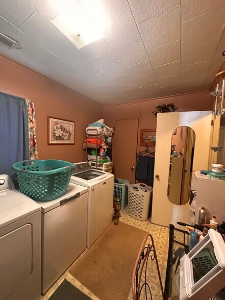 More Photos Of 447 W Main St, Bradford Apartments For Sale