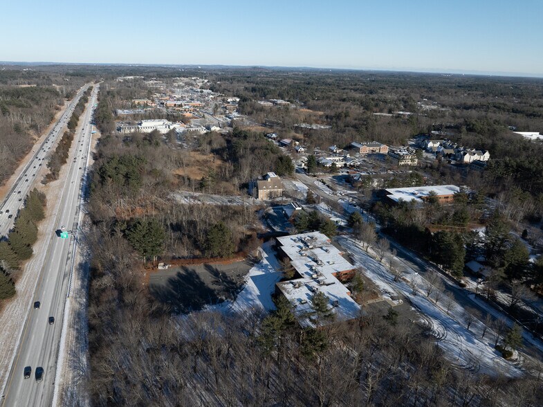 More Photos Of 239 Littleton Rd, Westford Office For Sale