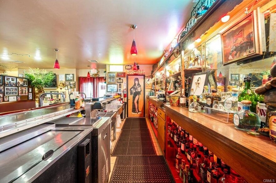 More Photos Of 823-829 Guadalupe St, Guadalupe Storefront Retail Residential For Sale