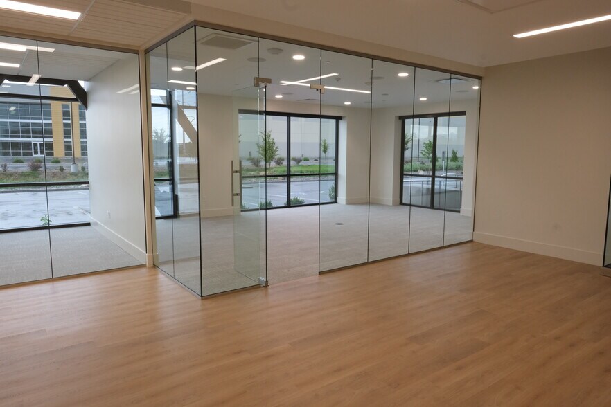 More Photos Of 134 W 13100 S, Draper Office For Lease