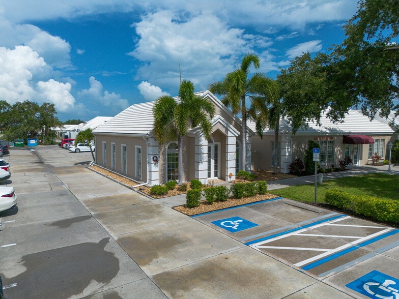 Primary Photo Of 3900 Clark Rd, Sarasota Medical For Sale