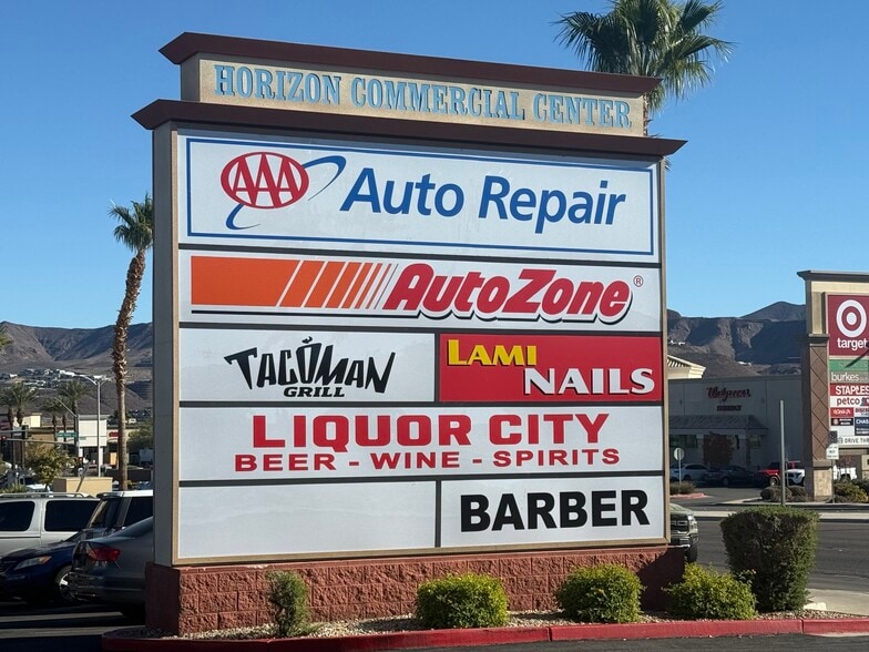 More Photos Of 2230 W Horizon Ridge Pky, Henderson Restaurant For Lease