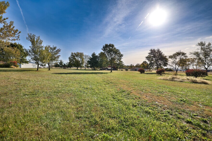 More Photos Of 3955 Blackburn Rd, Edwardsville Land For Sale