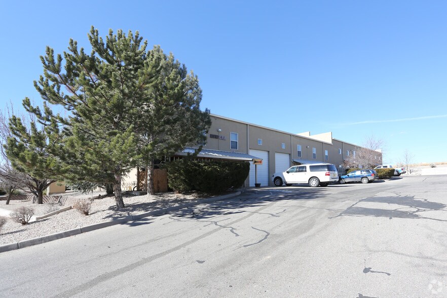 More Photos Of 21 Bisbee Ct, Santa Fe Warehouse For Sale