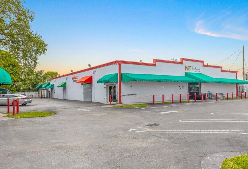 More Photos Of 1926-1934 NW 21st St, Miami Freestanding For Sale