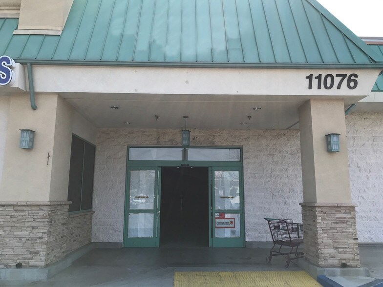 More Photos Of 11072-11076 Magnolia St, Garden Grove Storefront For Sale