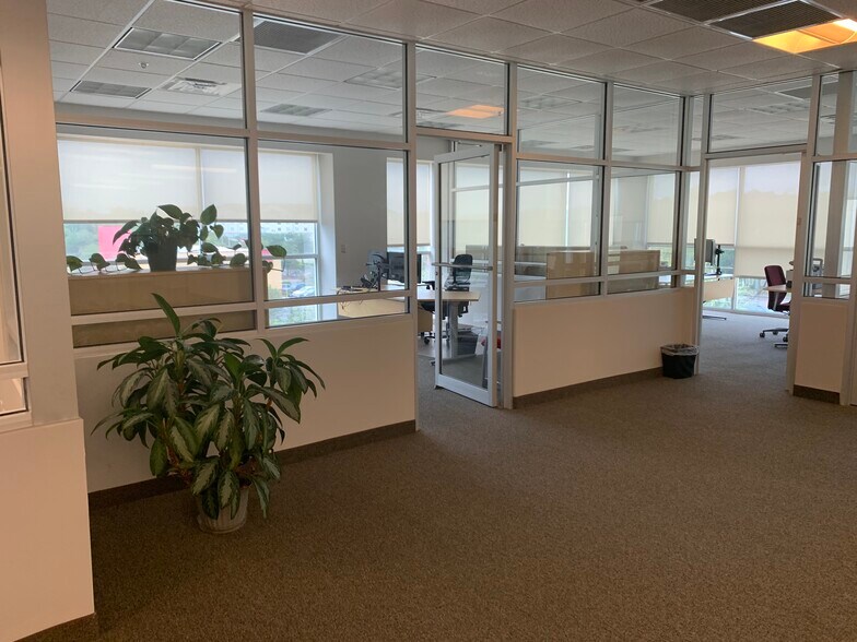 More Photos Of 5264B International Blvd, North Charleston Office For Lease