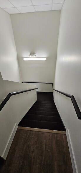 More Photos Of 10501 S Orange Ave, Orlando Light Manufacturing For Sale