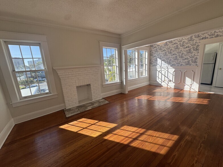 More Photos Of 1315 S Howard Ave, Tampa Office For Lease