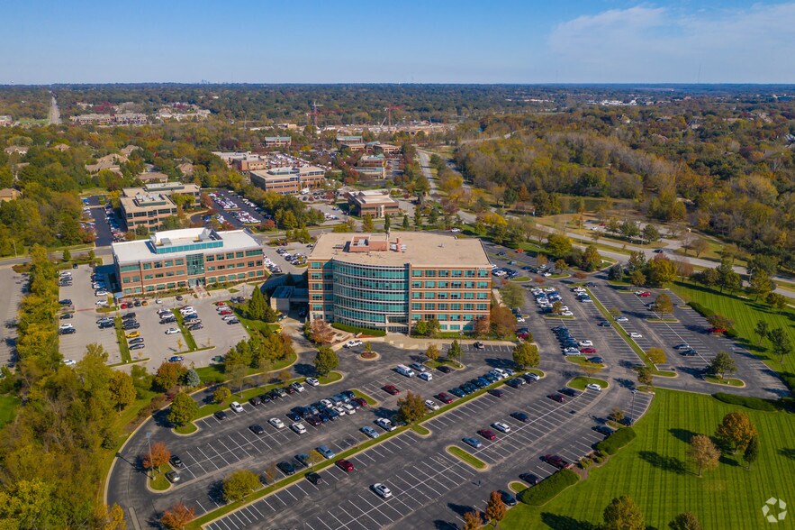 More Photos Of 11400 Tomahawk Creek Pky, Leawood Office For Lease