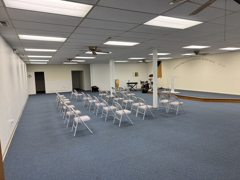 More Photos Of 25367 Lankford Hwy, Onley Light Distribution For Lease