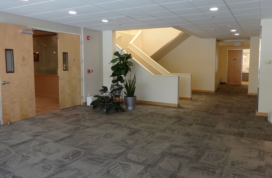 More Photos Of 1241 E Hillsdale Blvd, Foster City Medical For Lease