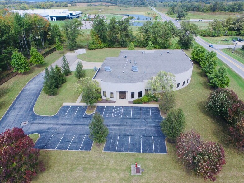 More Photos Of 4028 Binion Way, Mason Warehouse For Lease