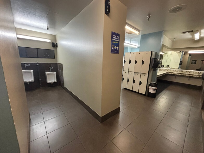 More Photos Of 1329-1345 Blossom Hill Rd, San Jose Unknown For Lease