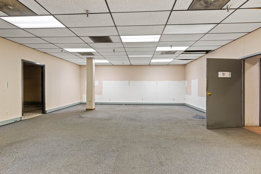 More Photos Of 1430 N Second St, Wisconsin Rapids Manufacturing For Lease