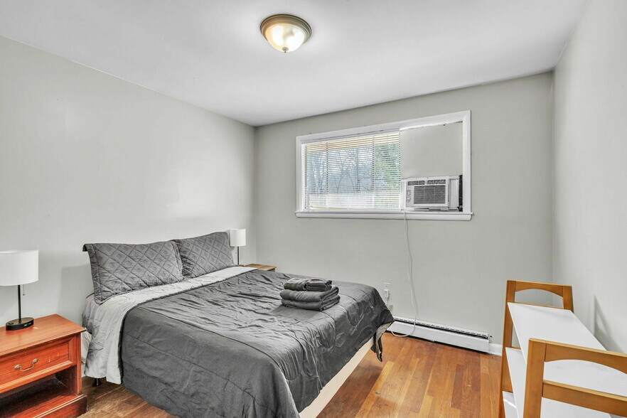 More Photos Of 123-127 Upper Airbase Ln, Briceville Apartments For Sale