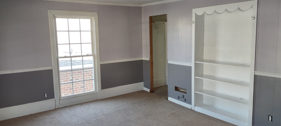 More Photos Of 119 W Main St, Youngsville Freestanding For Lease