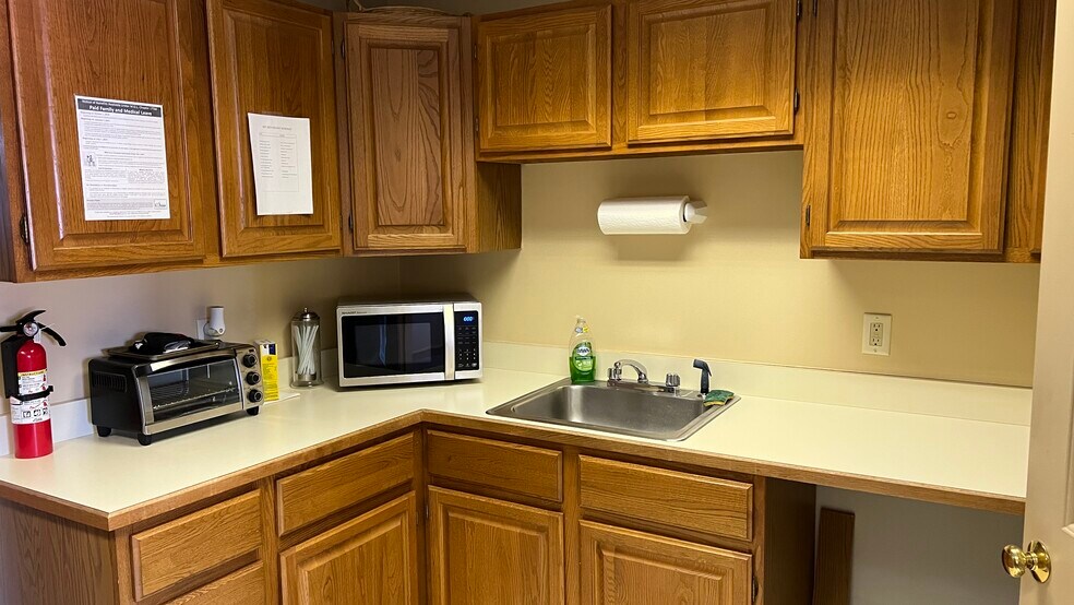 More Photos Of 150 W Grove St, Middleboro Office For Sale