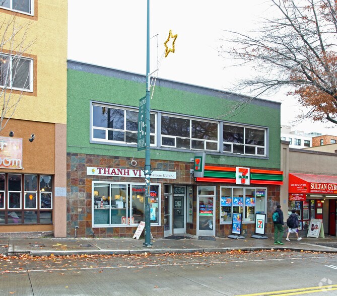 Primary Photo Of 4224-4226 University Way NE, Seattle Storefront Retail Office For Lease
